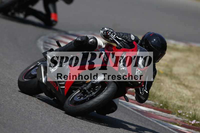 Archiv-2023/28 05.06.2023 Moto Club Anneau du Rhin/blanc-novice/39